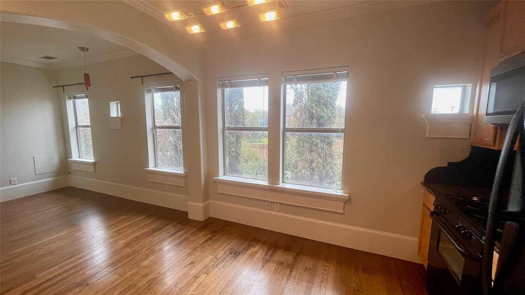 Dallas, TX 75206,5347 Lewis Street #5341