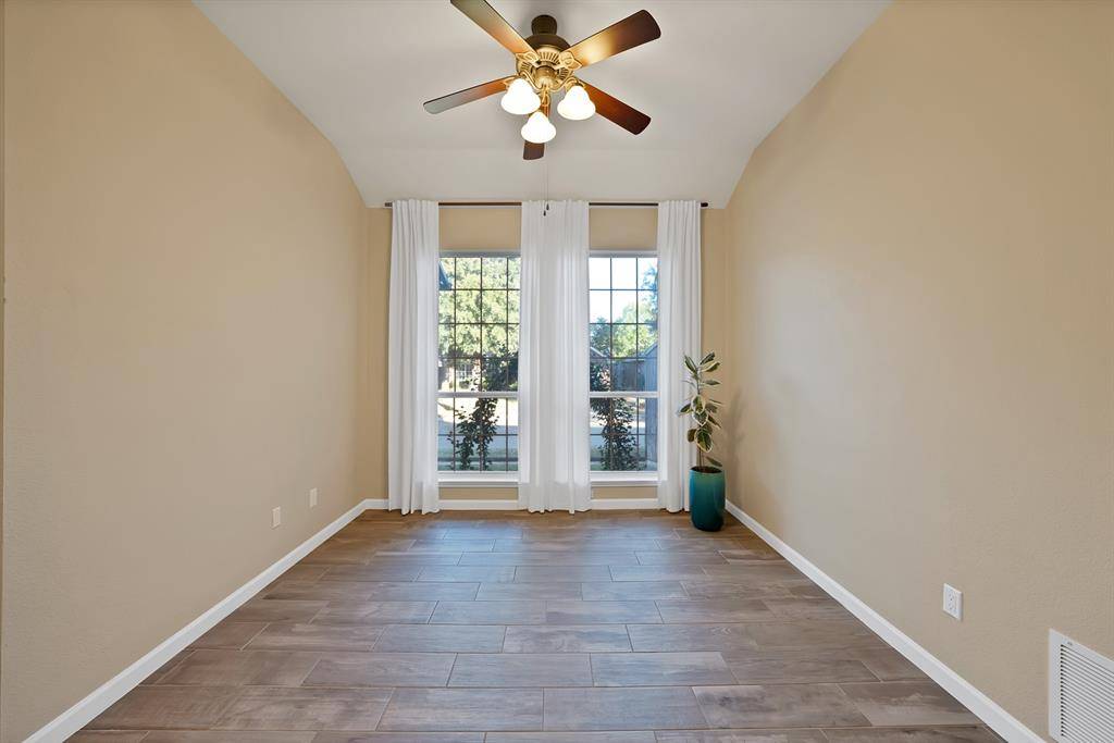 Corinth, TX 76210,3204 Berkshire Lane