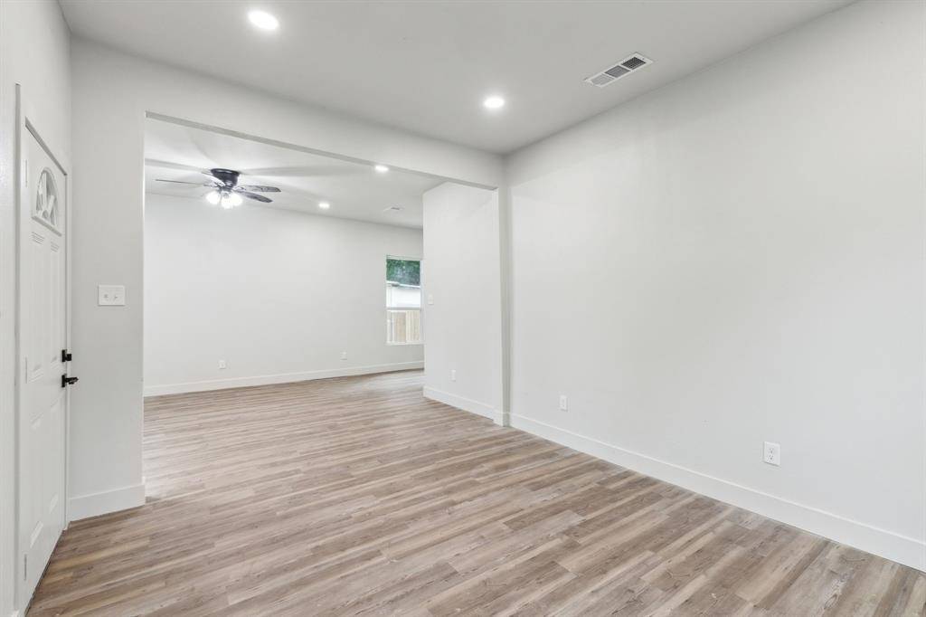 Dallas, TX 75215,2904 Valentine Street