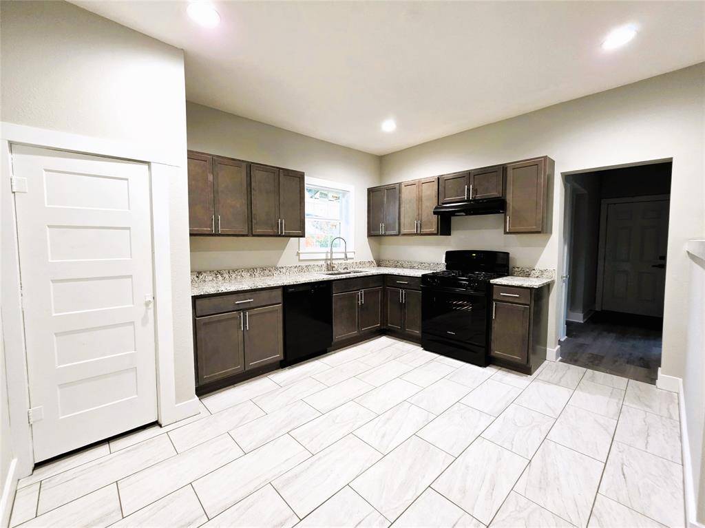 Brownwood, TX 76801,1012 Avenue K