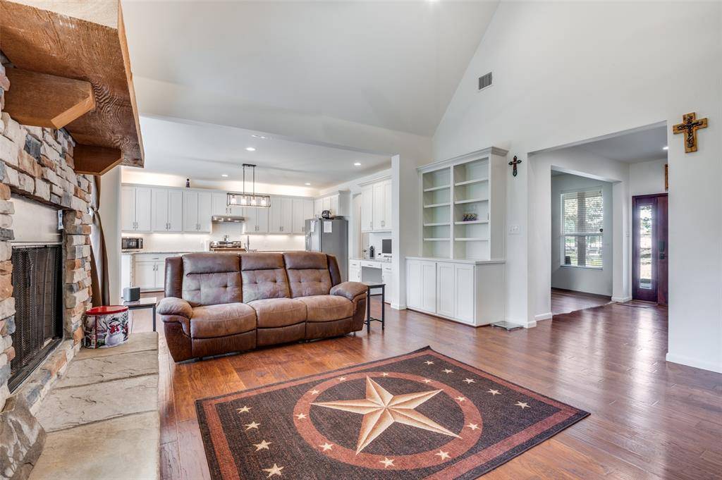 Cleburne, TX 76031,4351 County Road 1202