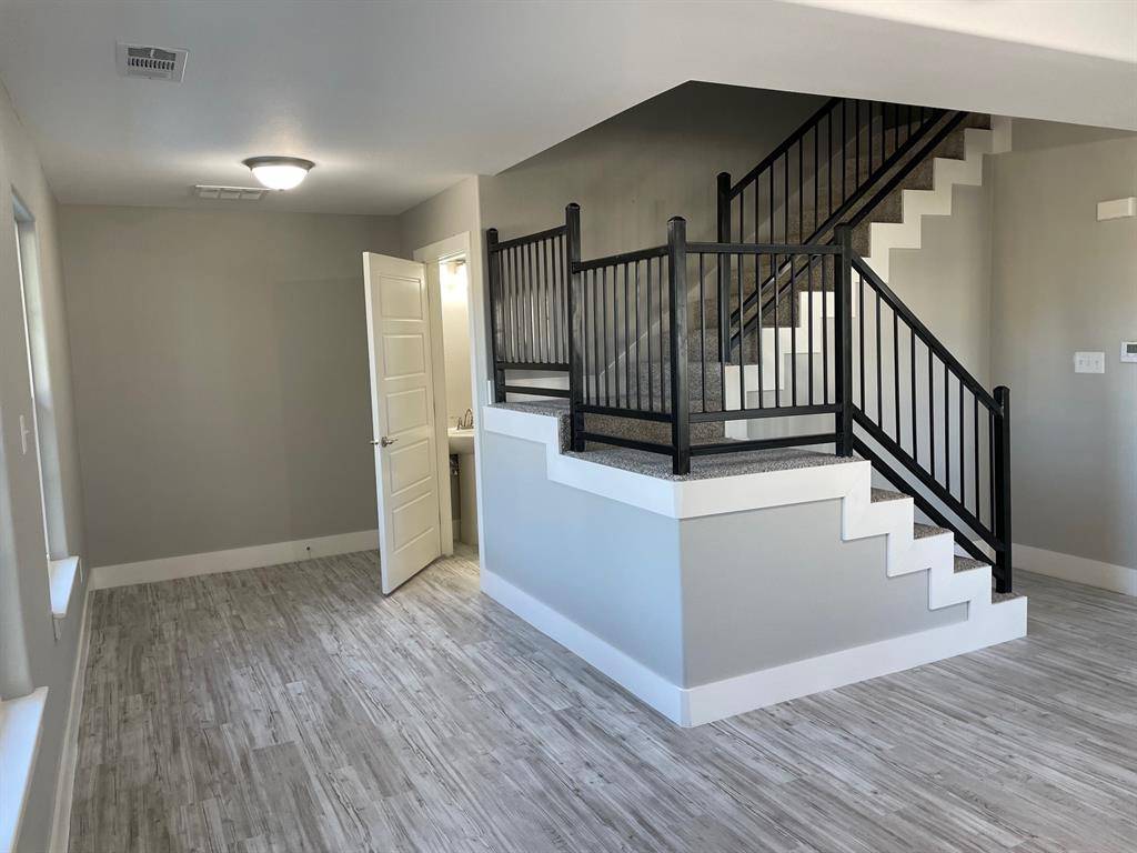 Denison, TX 75020,500 W Owings Street