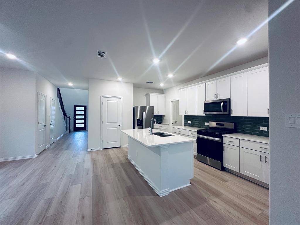 Mckinney, TX 75071,606 Clover Creek Drive