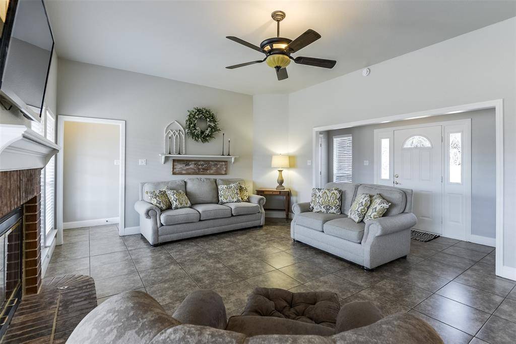 Waxahachie, TX 75165,9 Maree Court