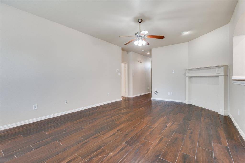 Dallas, TX 75237,2848 Trailhouse Drive