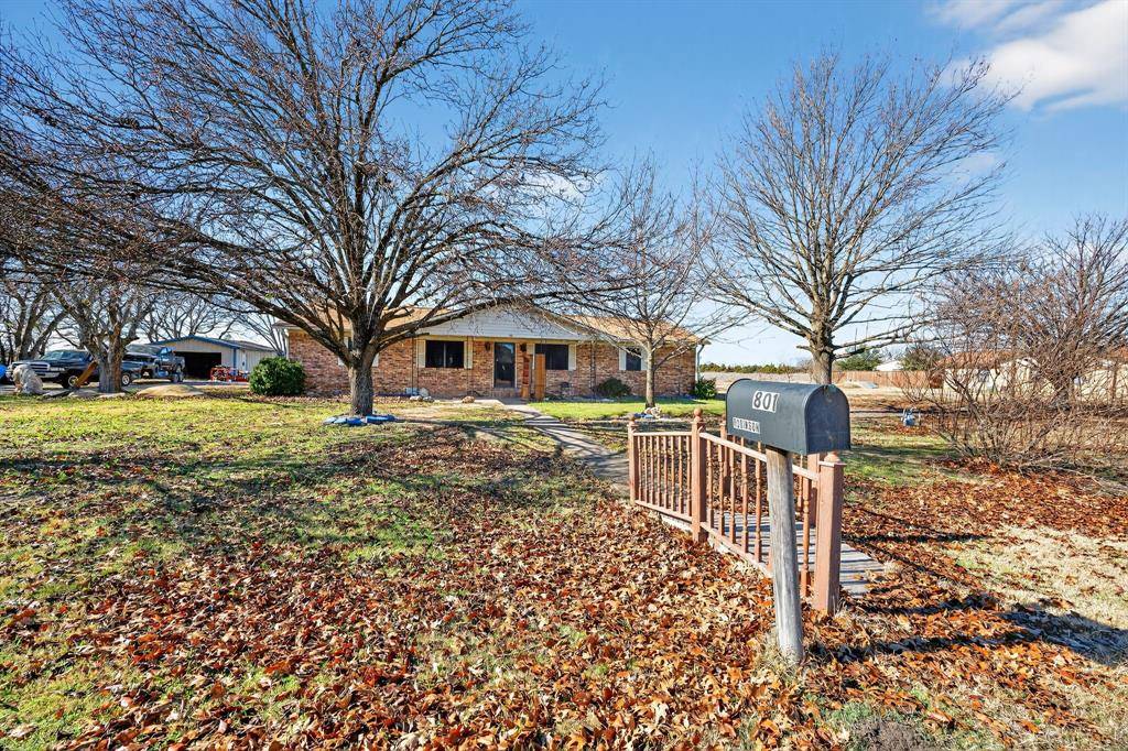 Dodd City, TX 75438,801 N Main Street