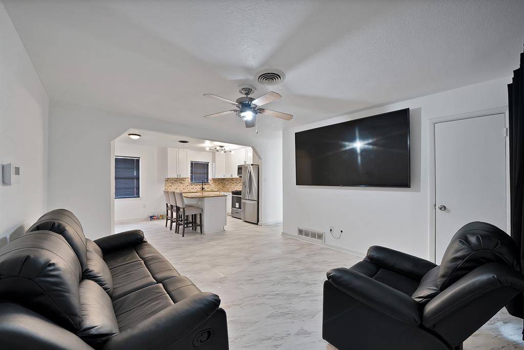 Haltom City, TX 76117,3913 Dana Drive