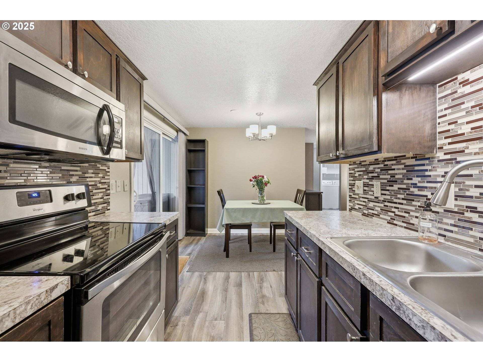 Tigard, OR 97224,7920 SW Fanno Creek DR #1