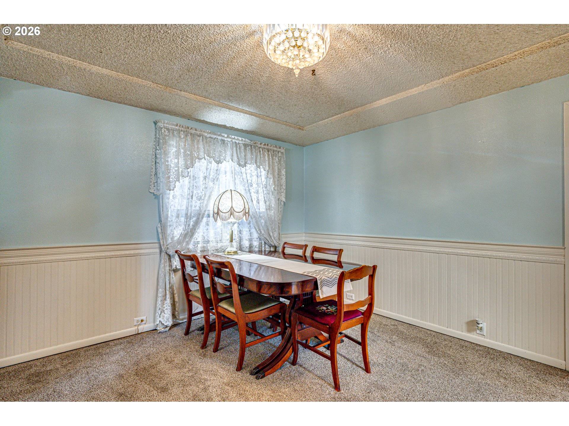 Kelso, WA 98626,203 COLUMBIA ST