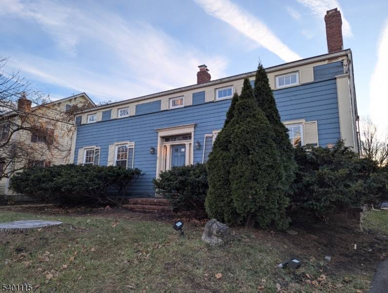 Bedminster Twp., NJ 07921,325 Route 202 / 206