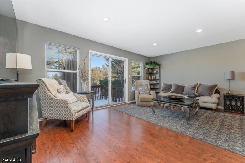 Raritan Twp., NJ 08822,10 Penny Ln