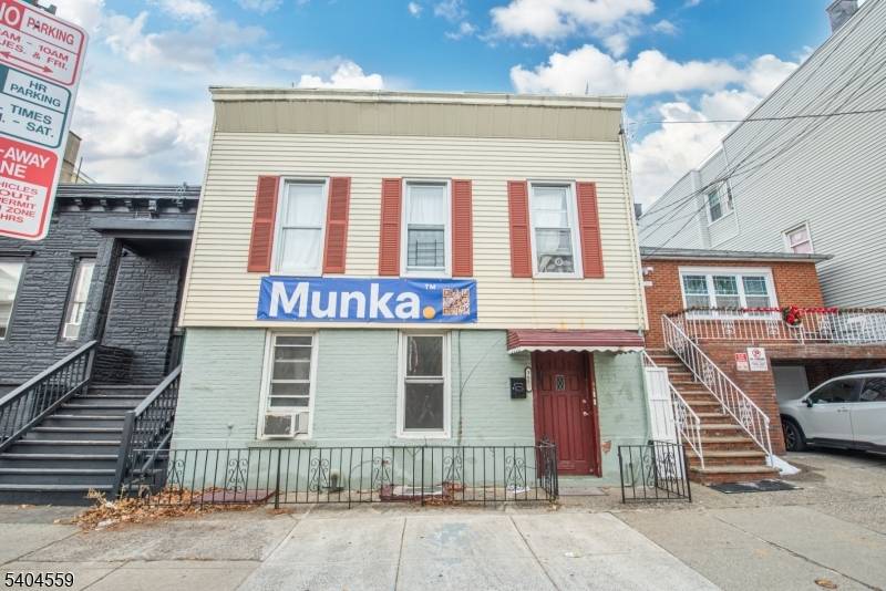 Jersey City, NJ 07307,3653 John F Kennedy Blvd