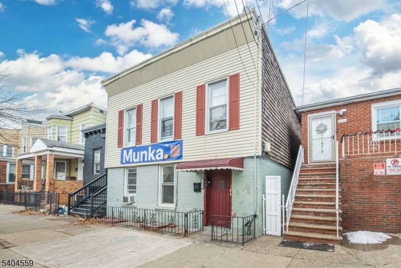 Jersey City, NJ 07307,3653 John F Kennedy Blvd