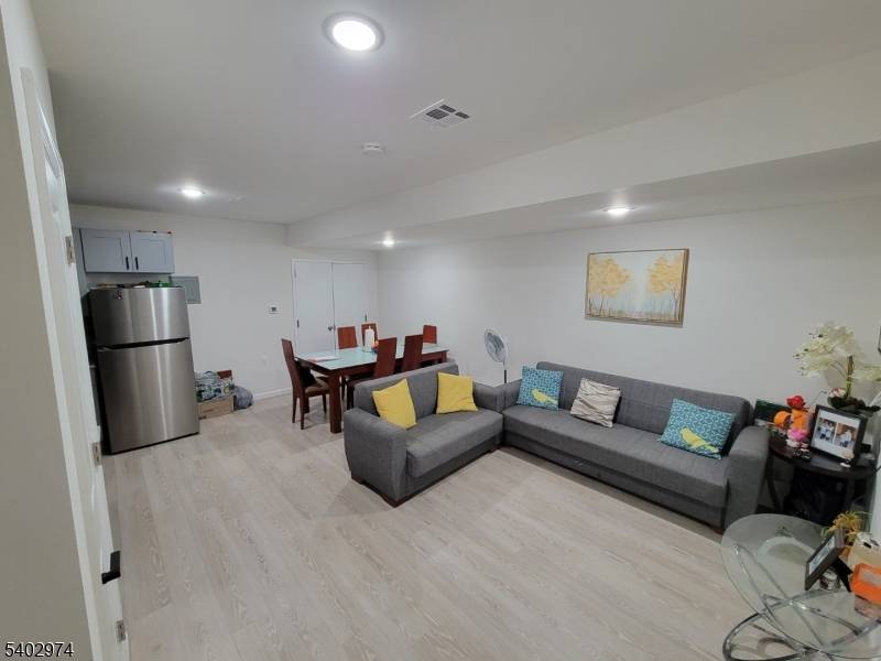 Paterson City, NJ 07501,96 Montgomery St