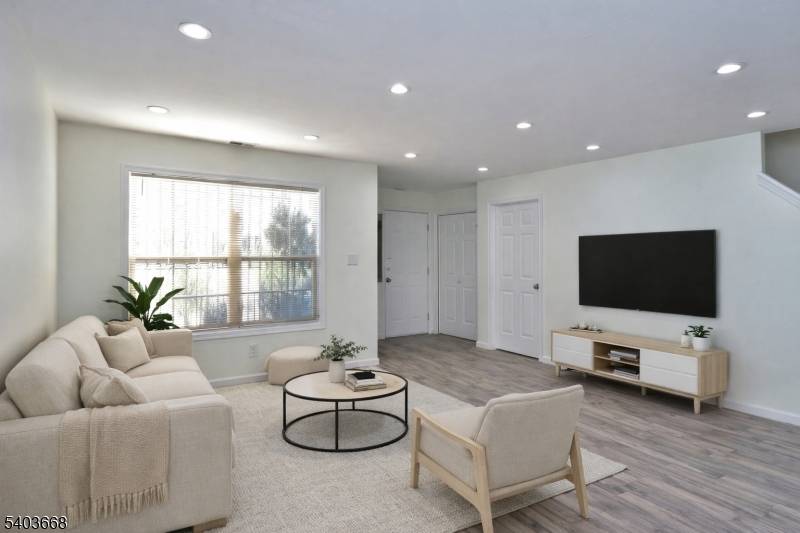 Newark City, NJ 07103,223 16Th Ave