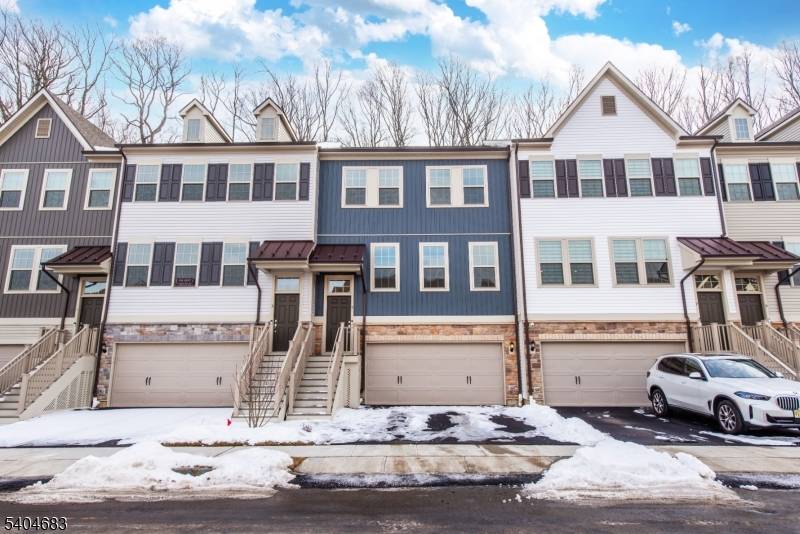 Denville Twp., NJ 07834,5 General Winds Way #3