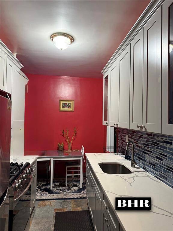 Brooklyn, NY 11214,8735 Bay Pkwy #A32