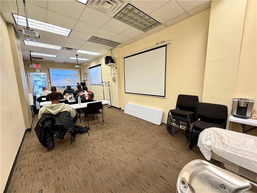 Brooklyn, NY 11209,8502 4th AVE