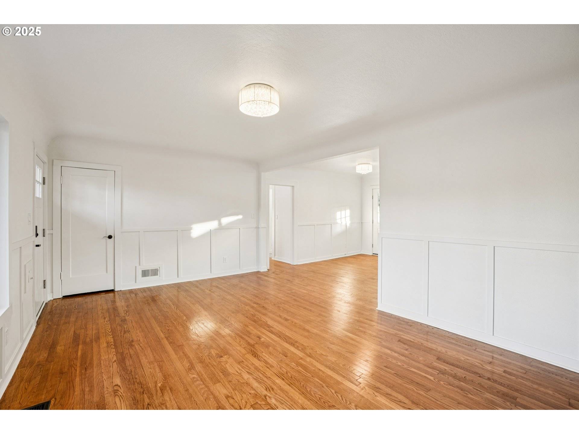 Portland, OR 97211,5818 NE 35TH PL