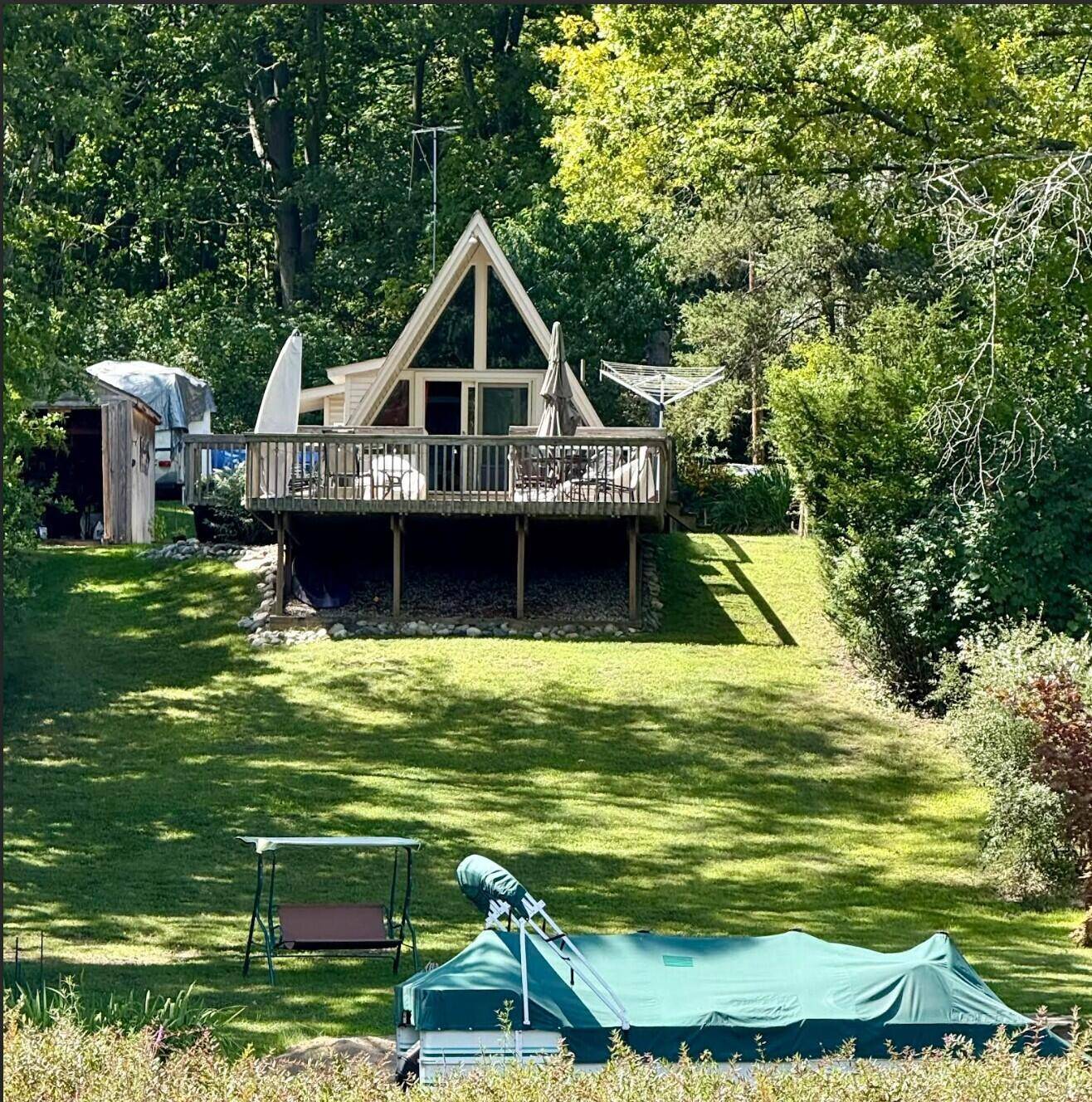 Onsted, MI 49265,1110 Cambridge DR