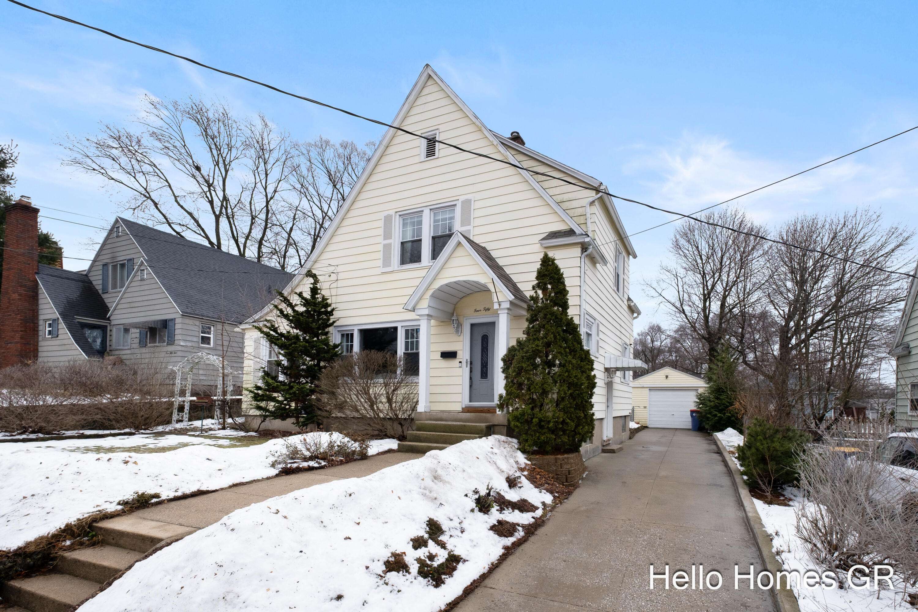 Grand Rapids, MI 49505,450 Kenwood ST NE