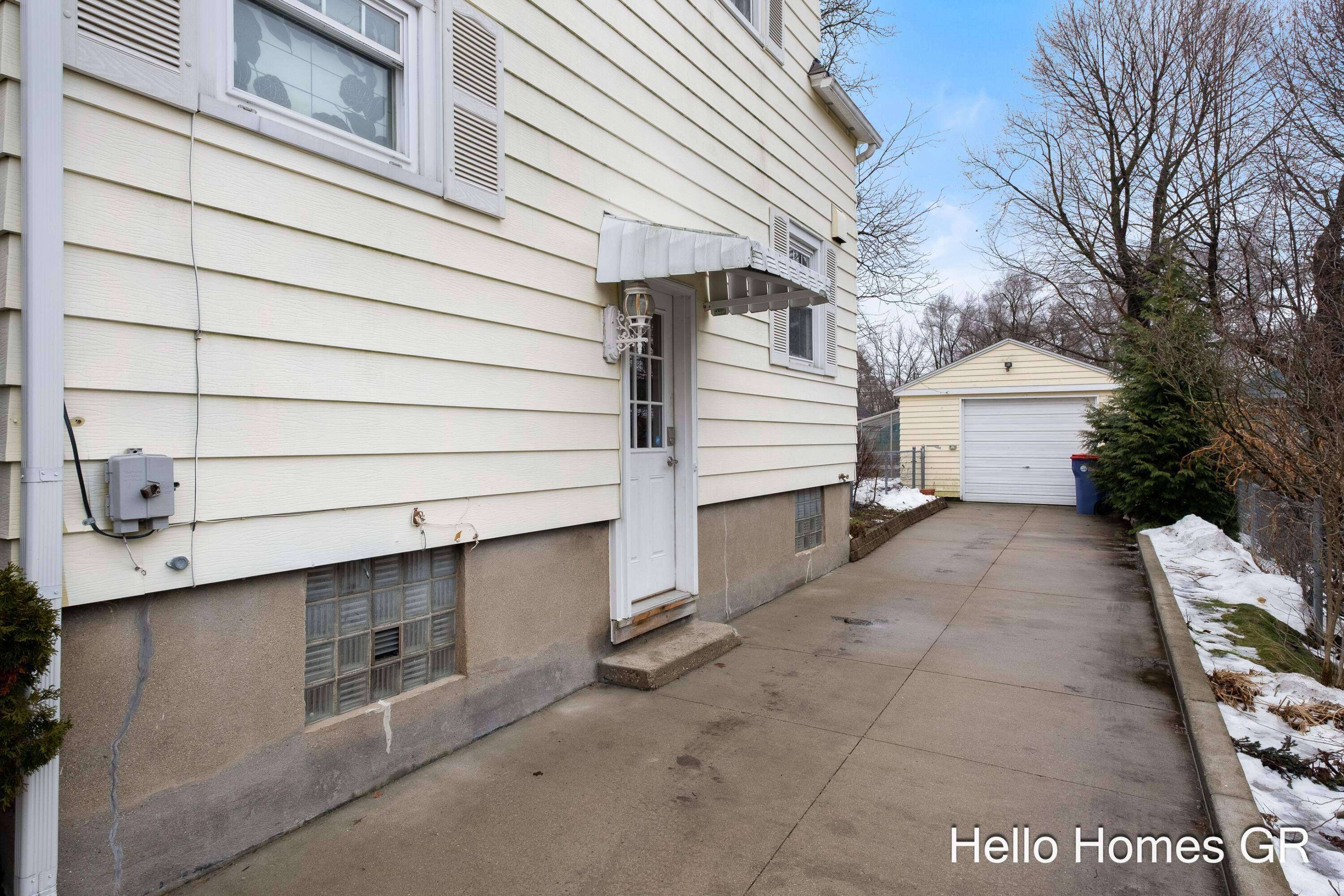 Grand Rapids, MI 49505,450 Kenwood ST NE