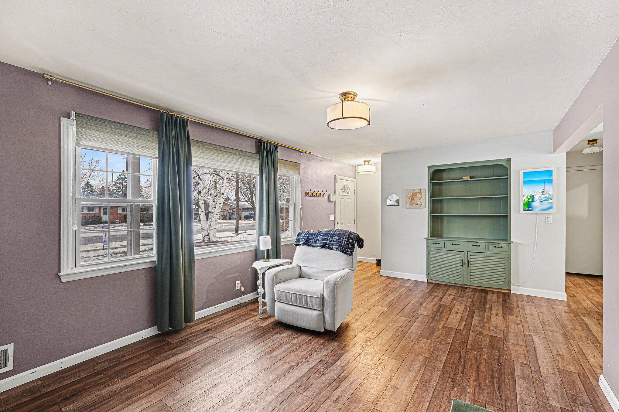 Grand Rapids, MI 49525,2852 Leelanau DR NE