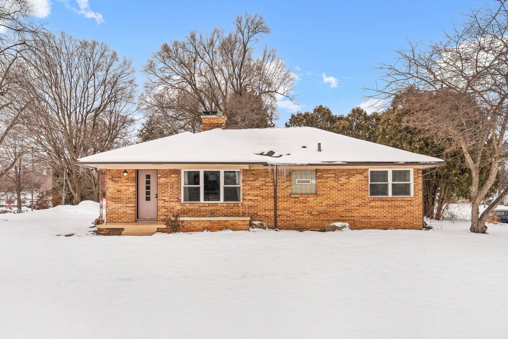 Grand Rapids, MI 49504,2113 Hamstead RD NW