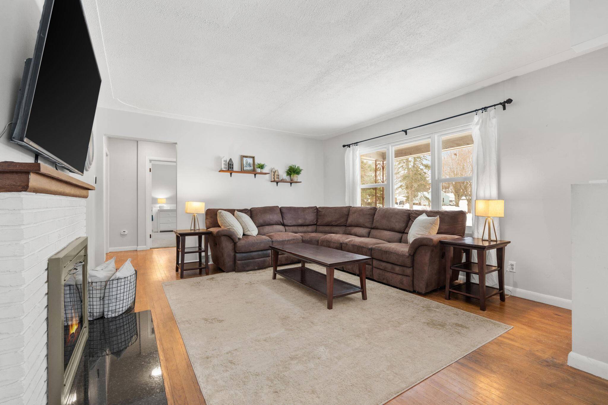 Grand Rapids, MI 49504,2113 Hamstead RD NW