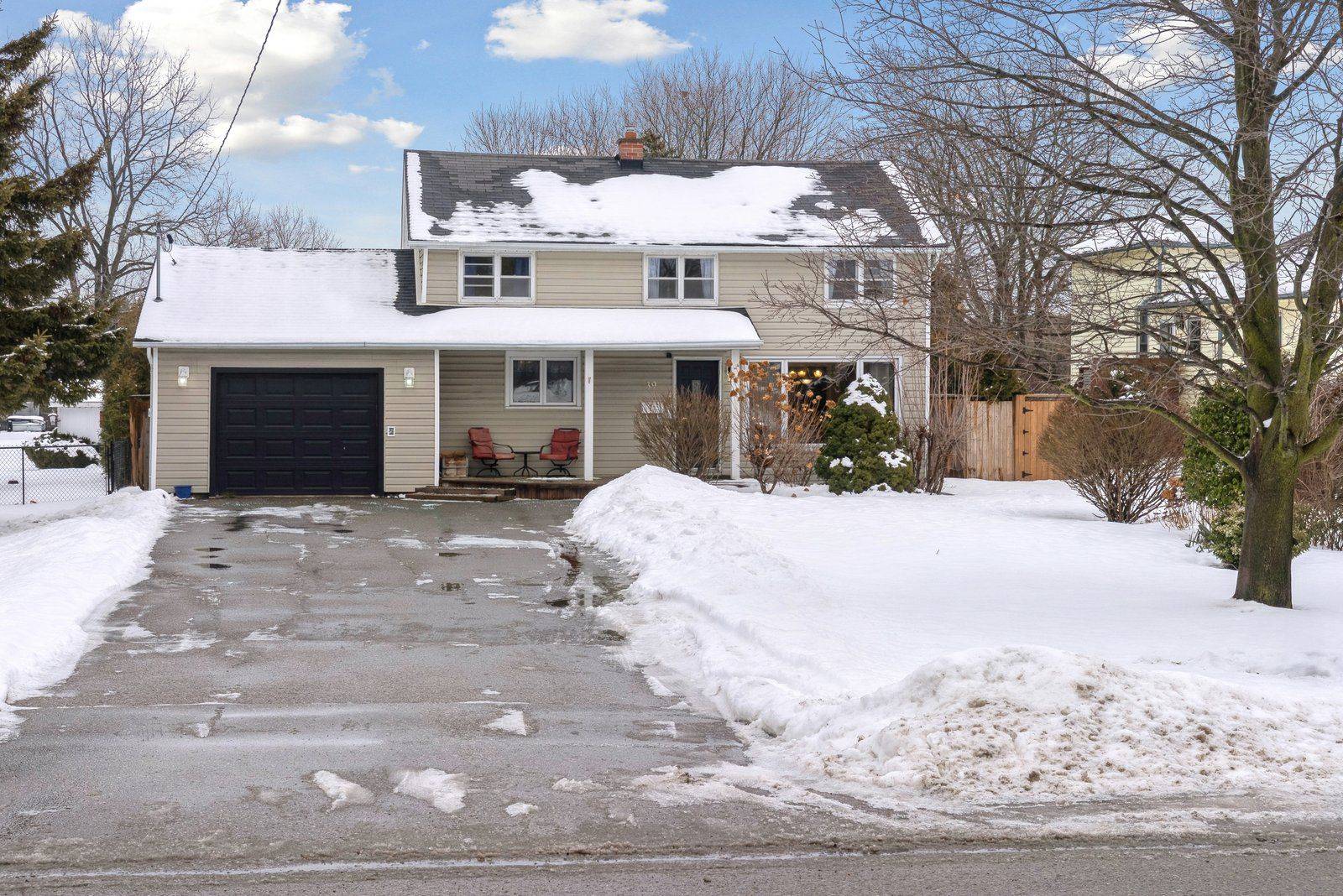 Clarington, ON L1E 2J8,39 Darlington BLVD