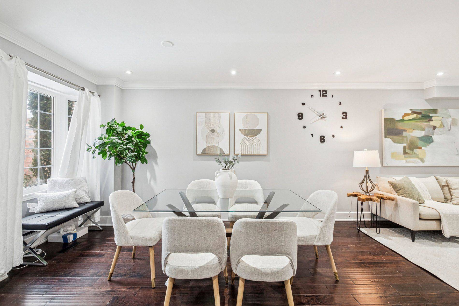 Toronto E10, ON M1E 5A4,77 Mansewood GDNS