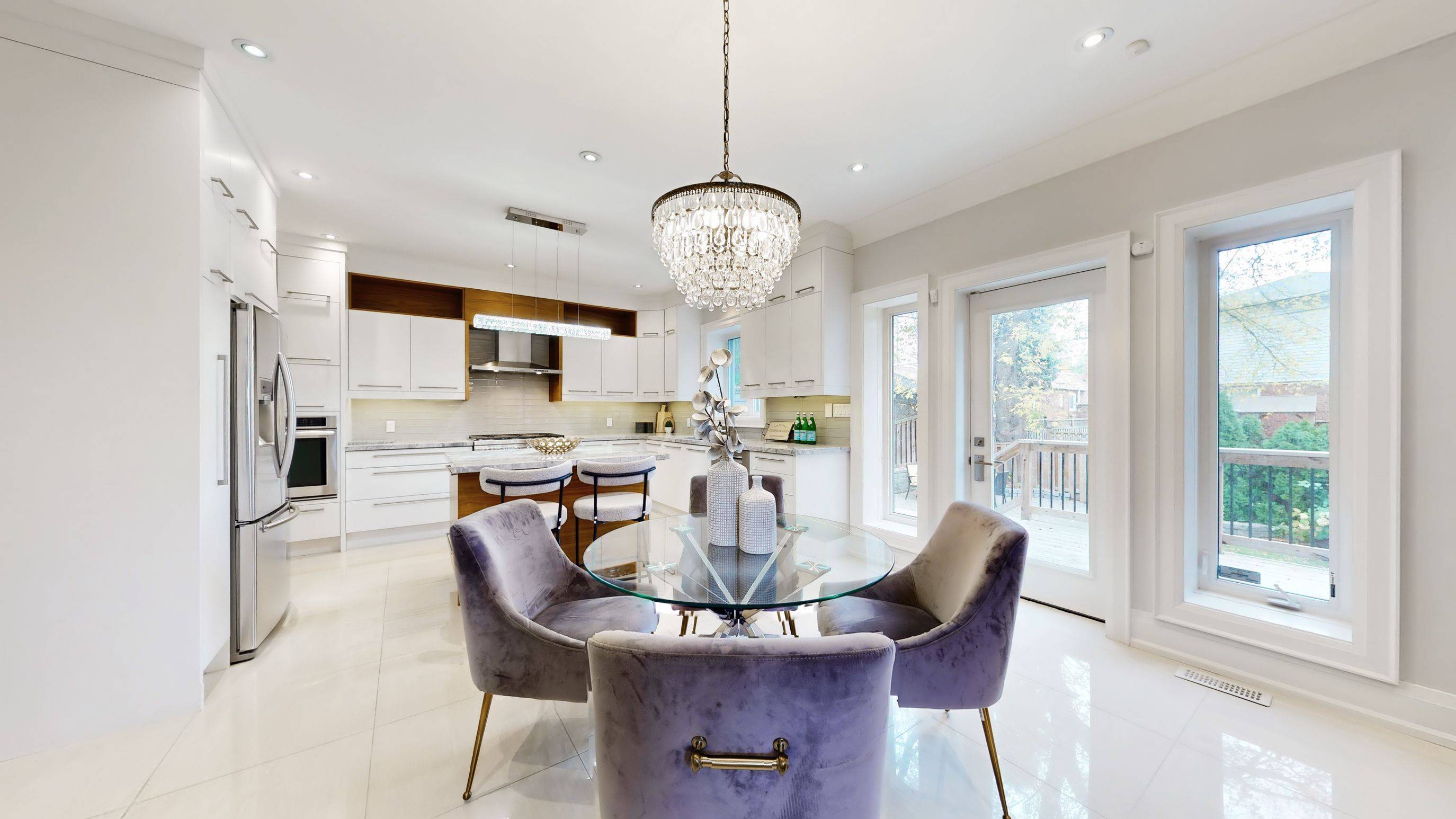 Toronto E03, ON M4J 4G4,1 Dustan CRES