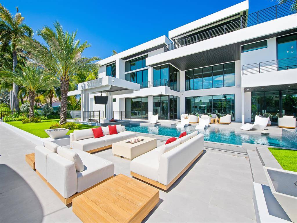 Fort Lauderdale, FL 33301,725 Poinciana Dr