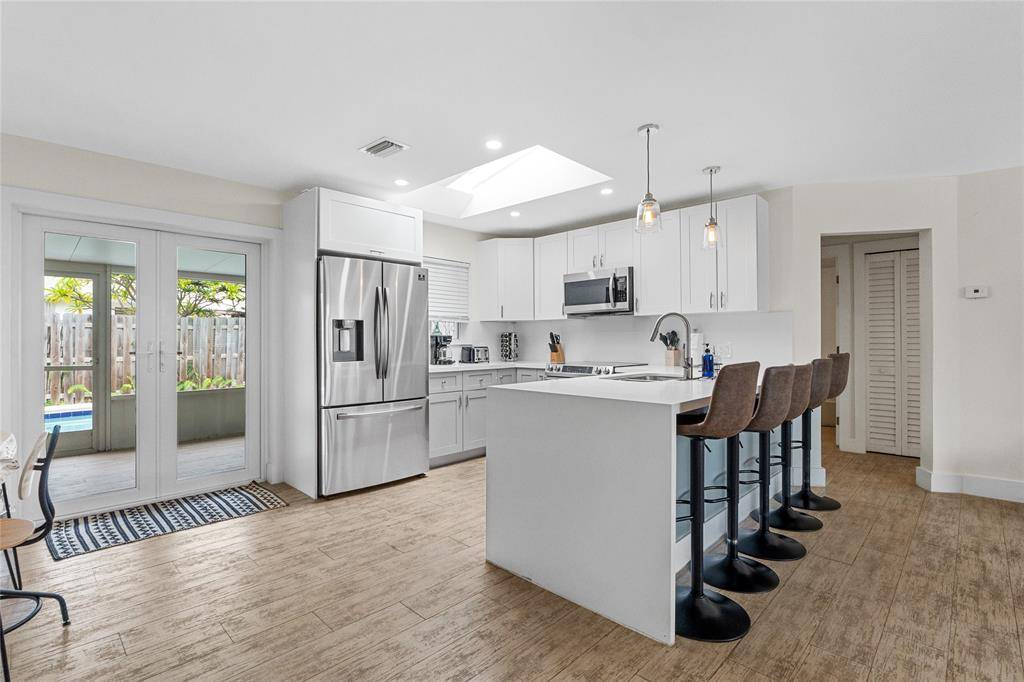 Pompano Beach, FL 33064,2621 NE 20th Street