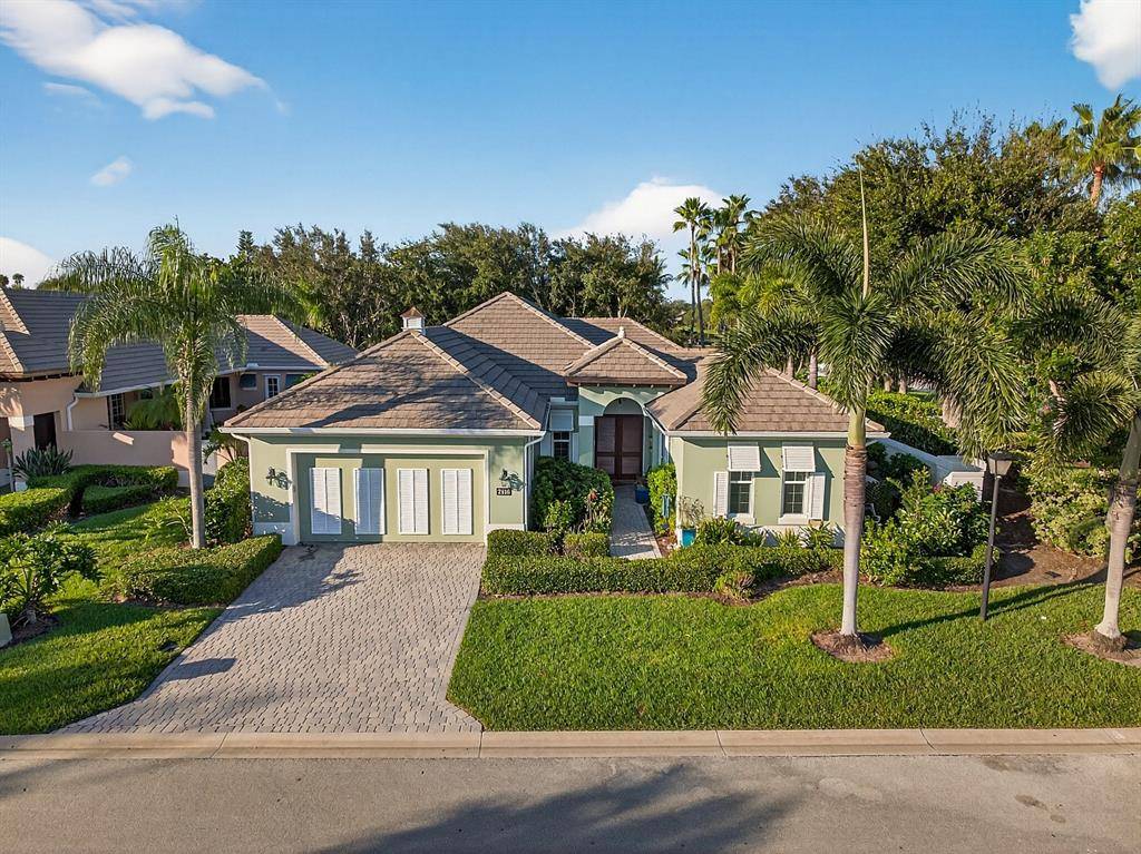 Vero Beach, FL 32963,2116 Autumn Ln