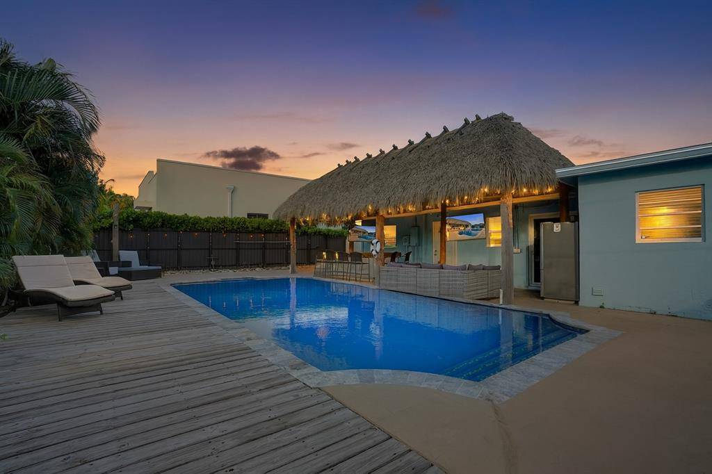 Oakland Park, FL 33334,4221 NE 13th Ave