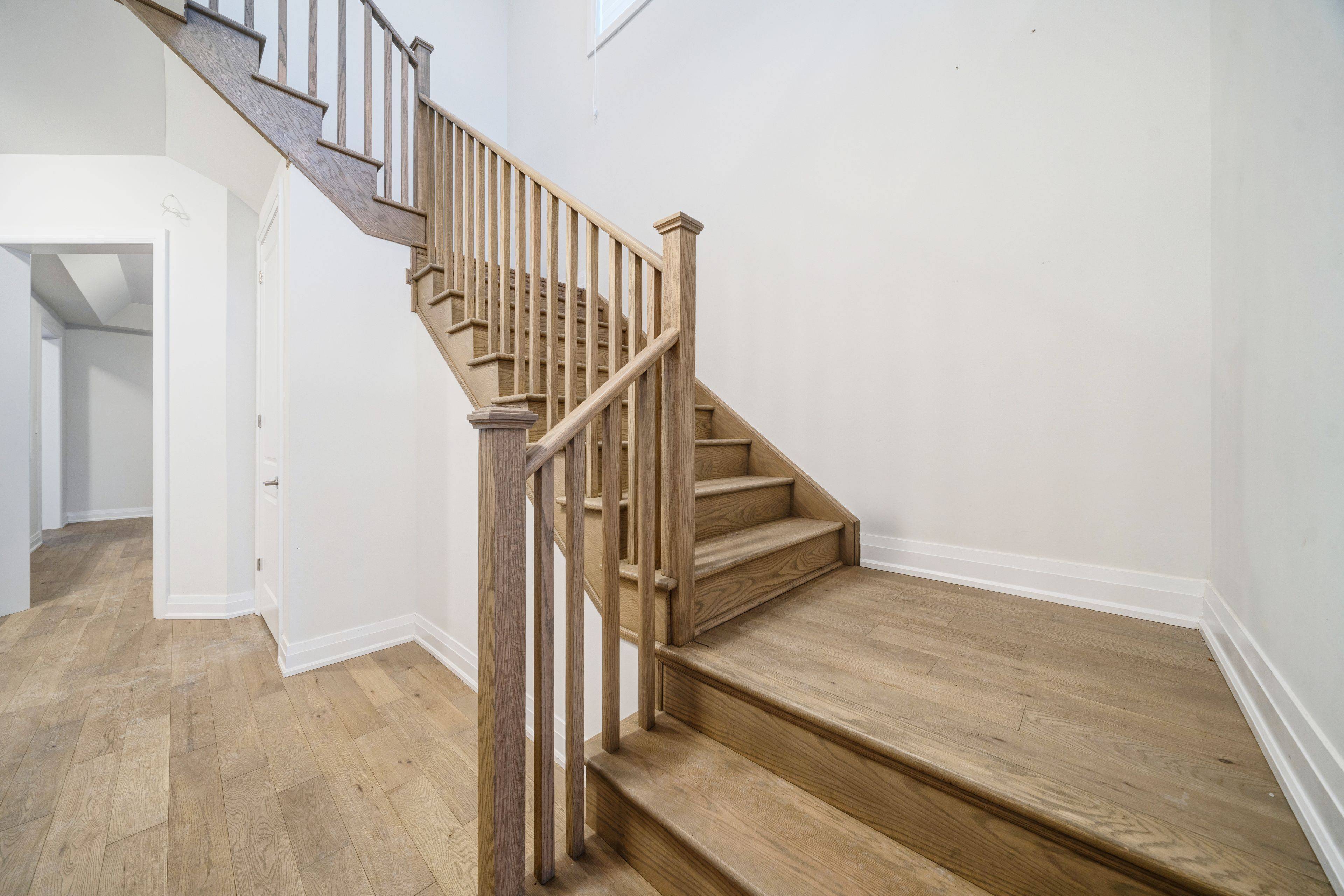 Richmond Hill, ON L4E 2Y5,3 Speciosa ST