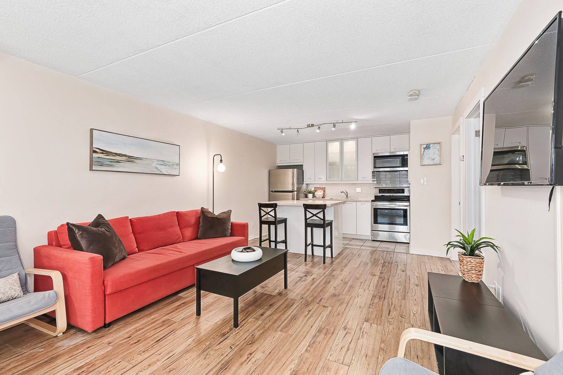 Collingwood, ON L9Y 5B4,11 Dawson DR #707