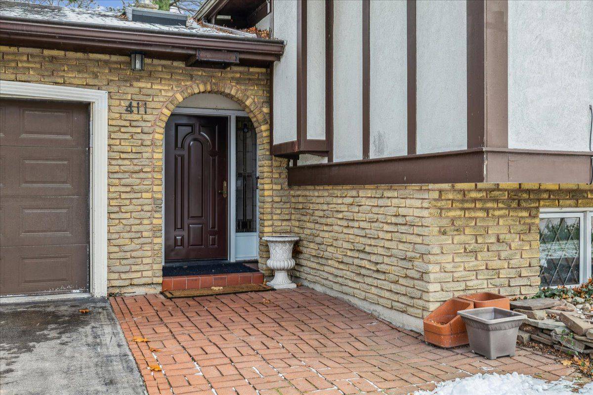 Oakville, ON L6J 5K4,411 Brookmill RD