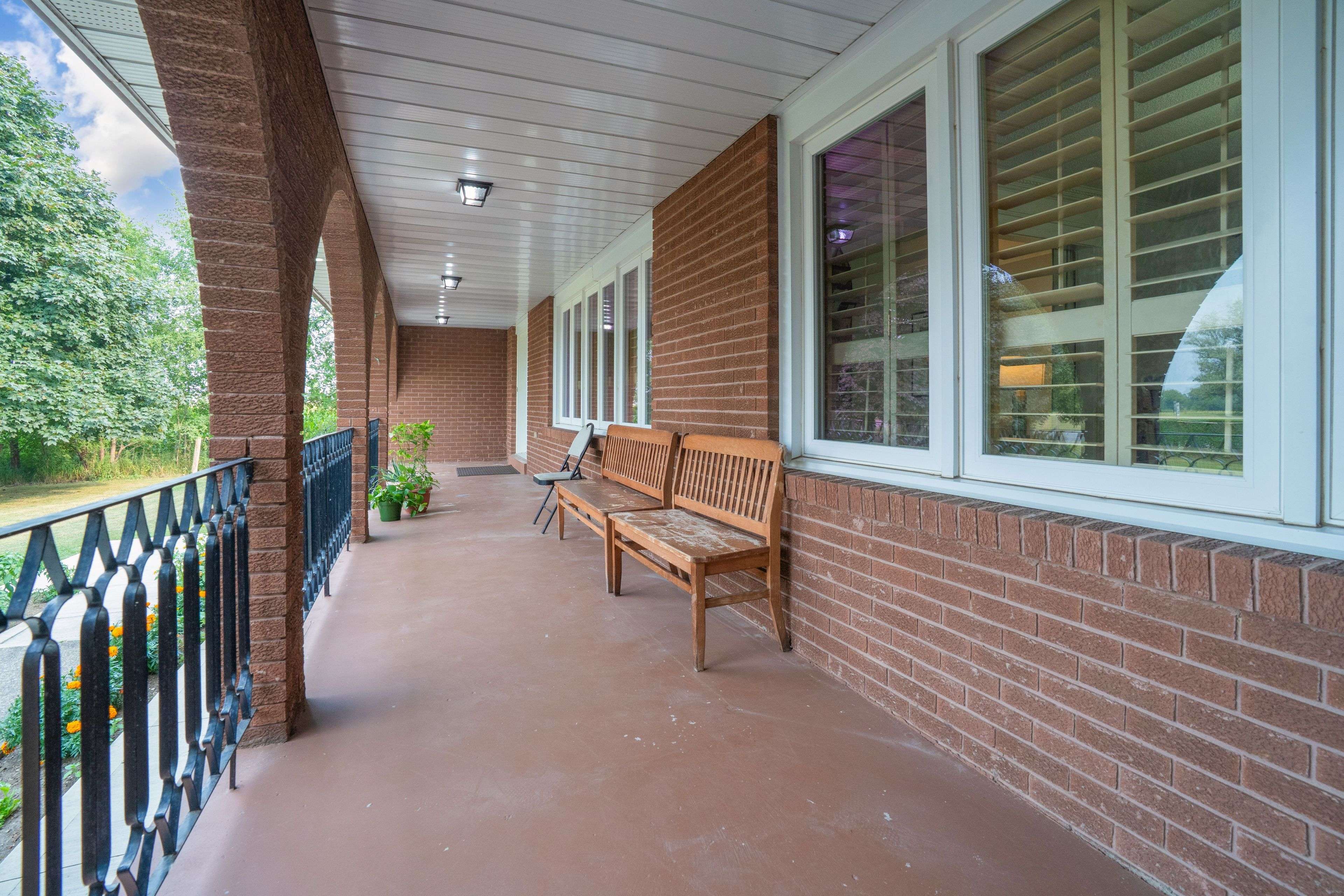 Halton Hills, ON L0P 1K0,8484 Winston Churchill BLVD N