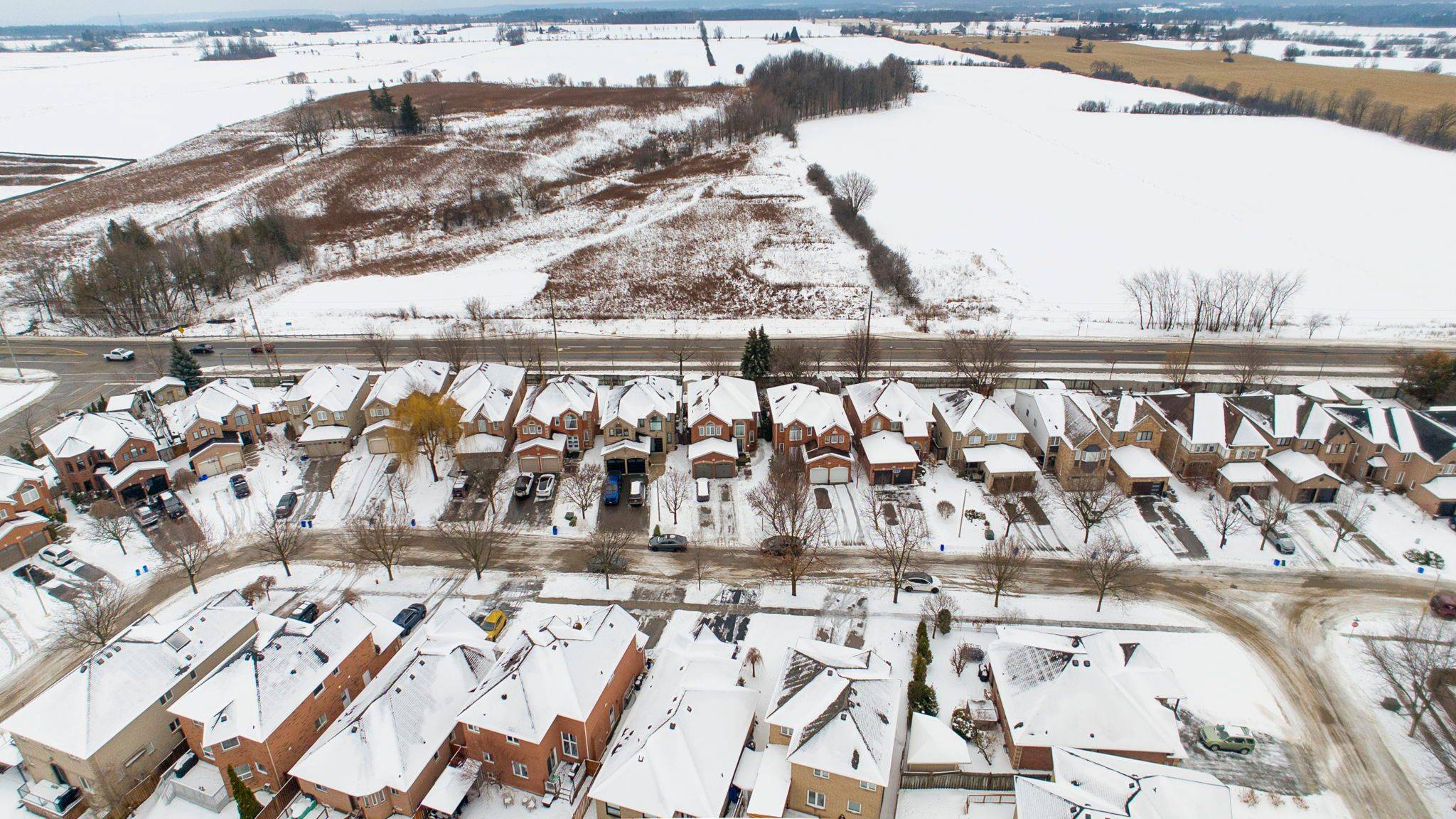 Halton Hills, ON L7G 5W8,33 Early ST