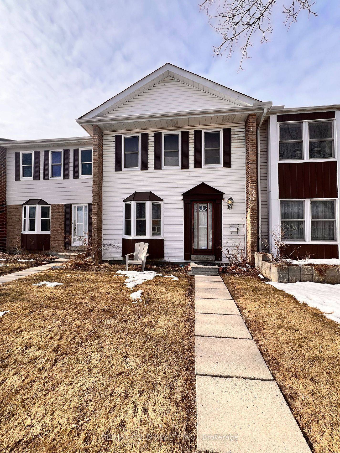 Brampton, ON L6S 3J5,1020 Central Park DR #5