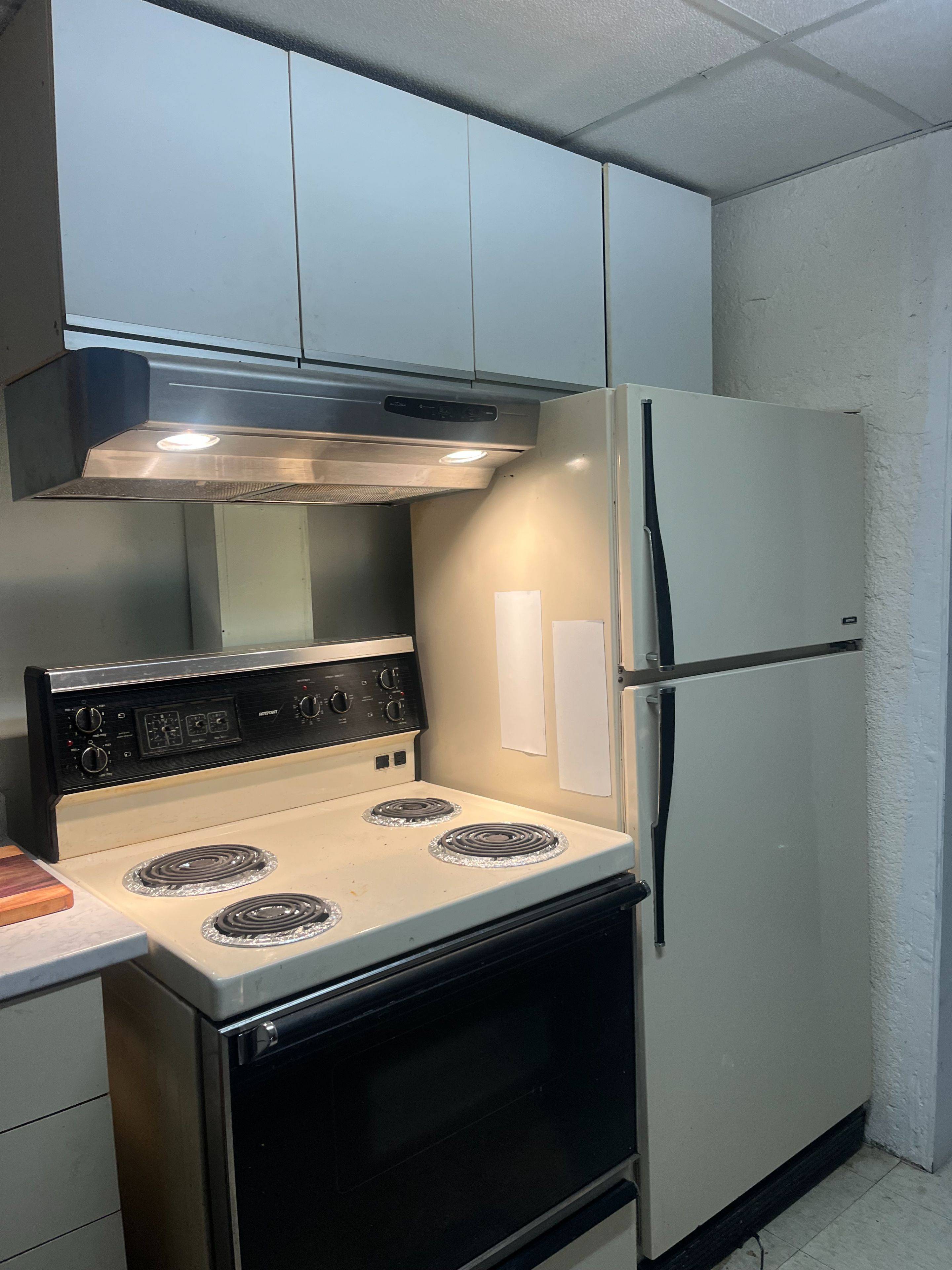 Toronto W10, ON M9V 4Y1,57 Plowshare CRES