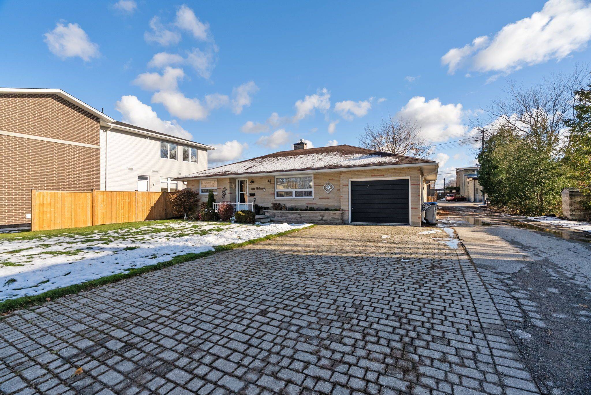 South Huron, ON N0M 1S6,376 William ST