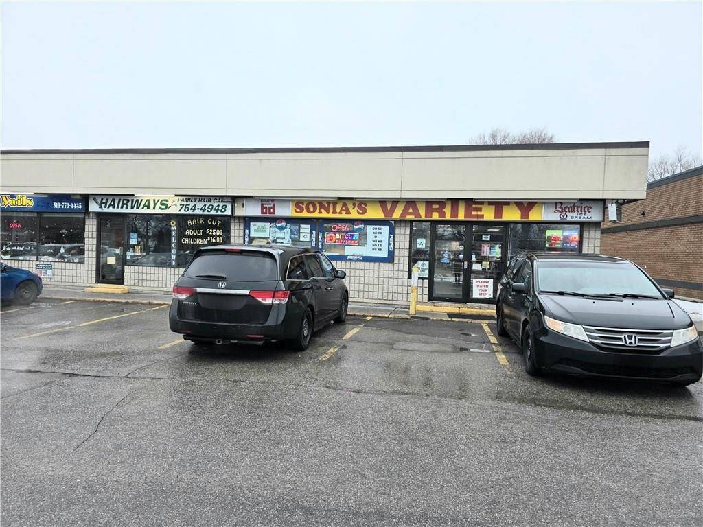 Brantford, ON N3R 1J2,177 Paris RD #6&7