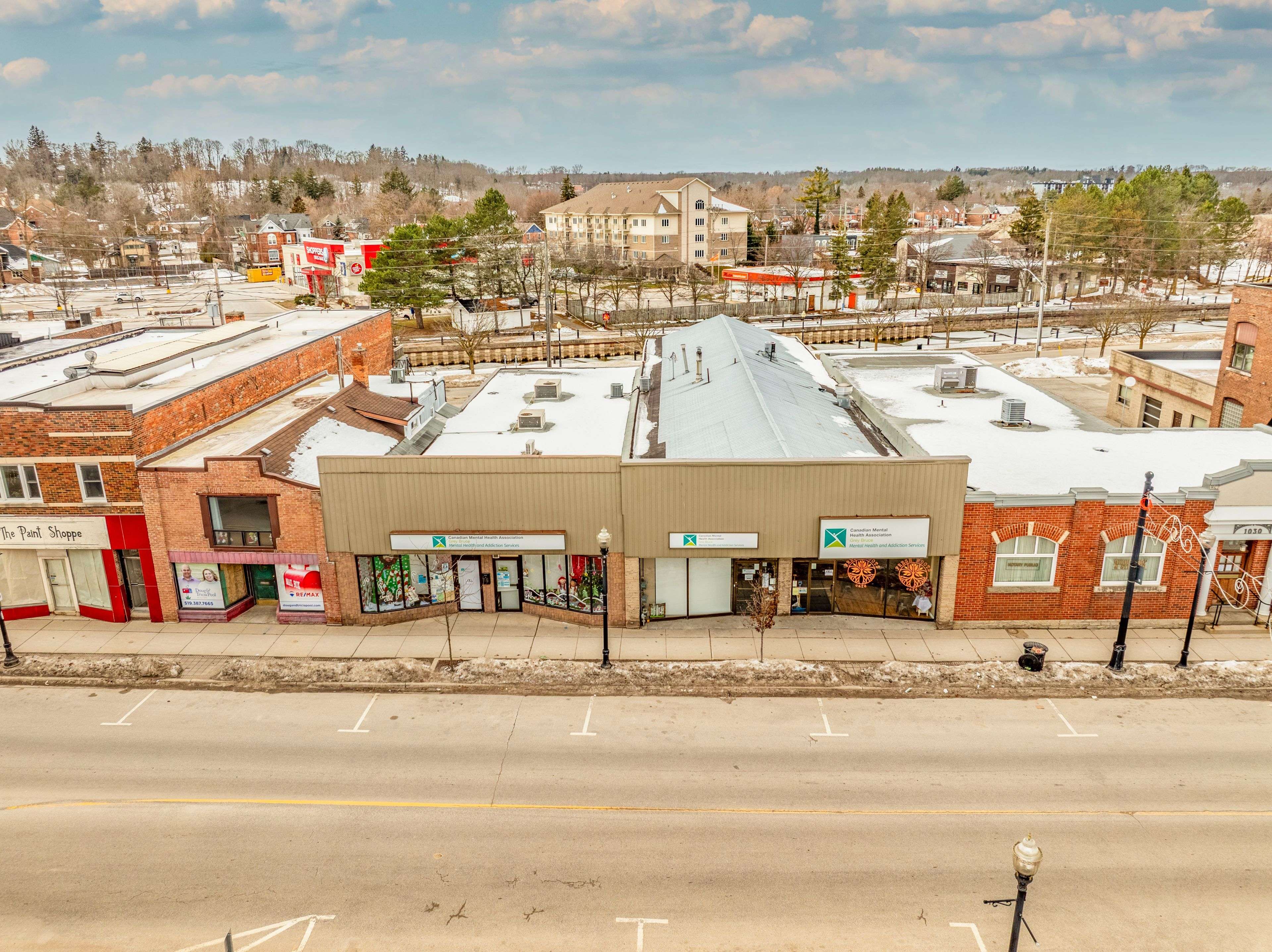 Owen Sound, ON N4K 2H7,1024 2nd AVE E