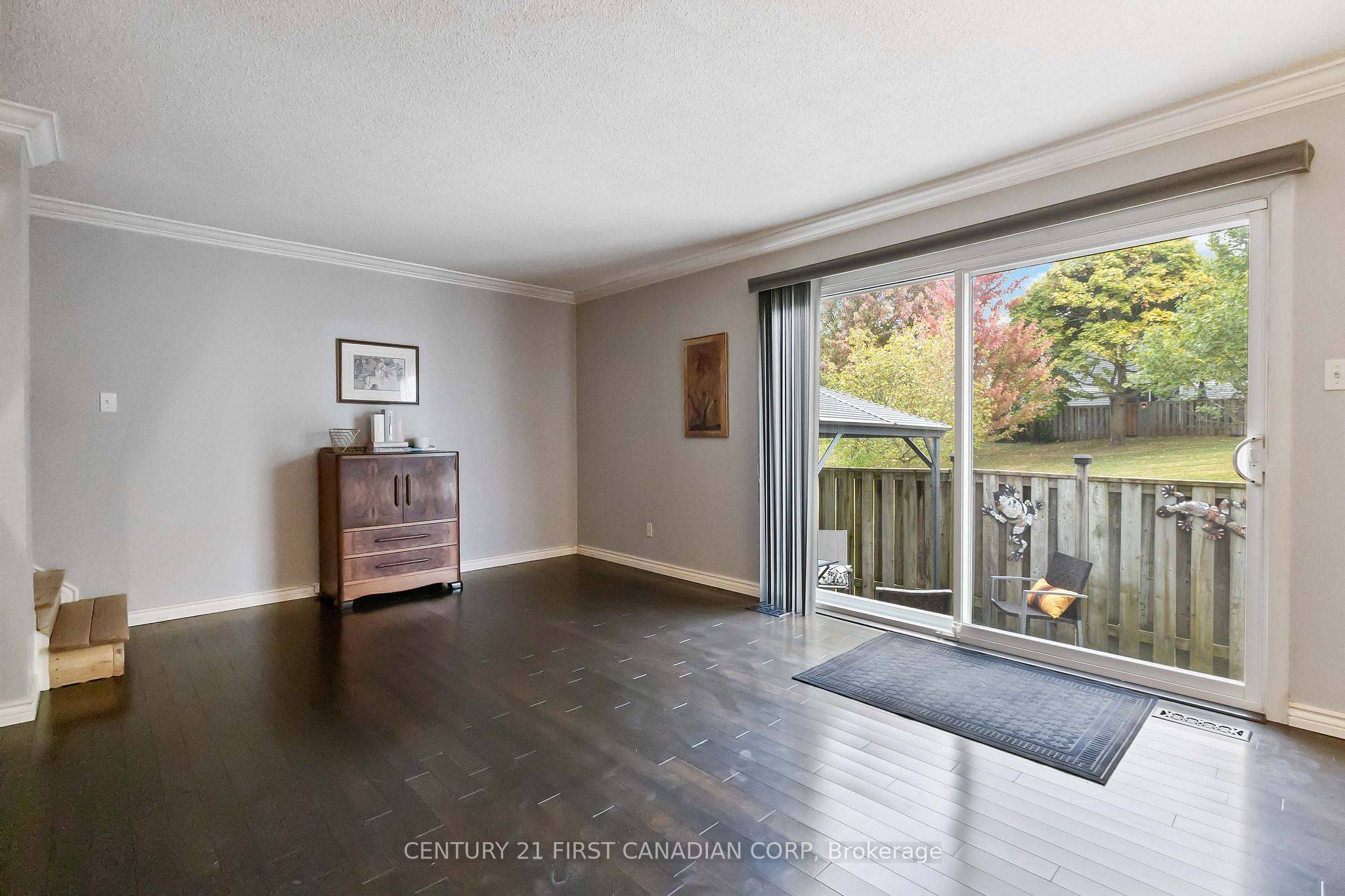 London South, ON N6J 4X4,120 Centre ST #85