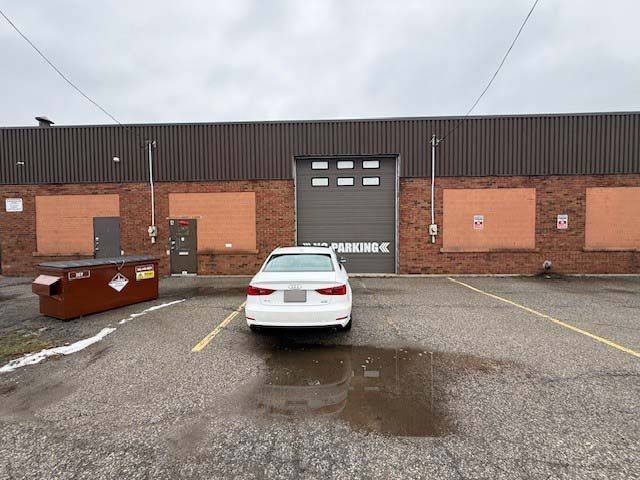 St. Catharines, ON L2R 4K9,50 NIAGARA ST #D04