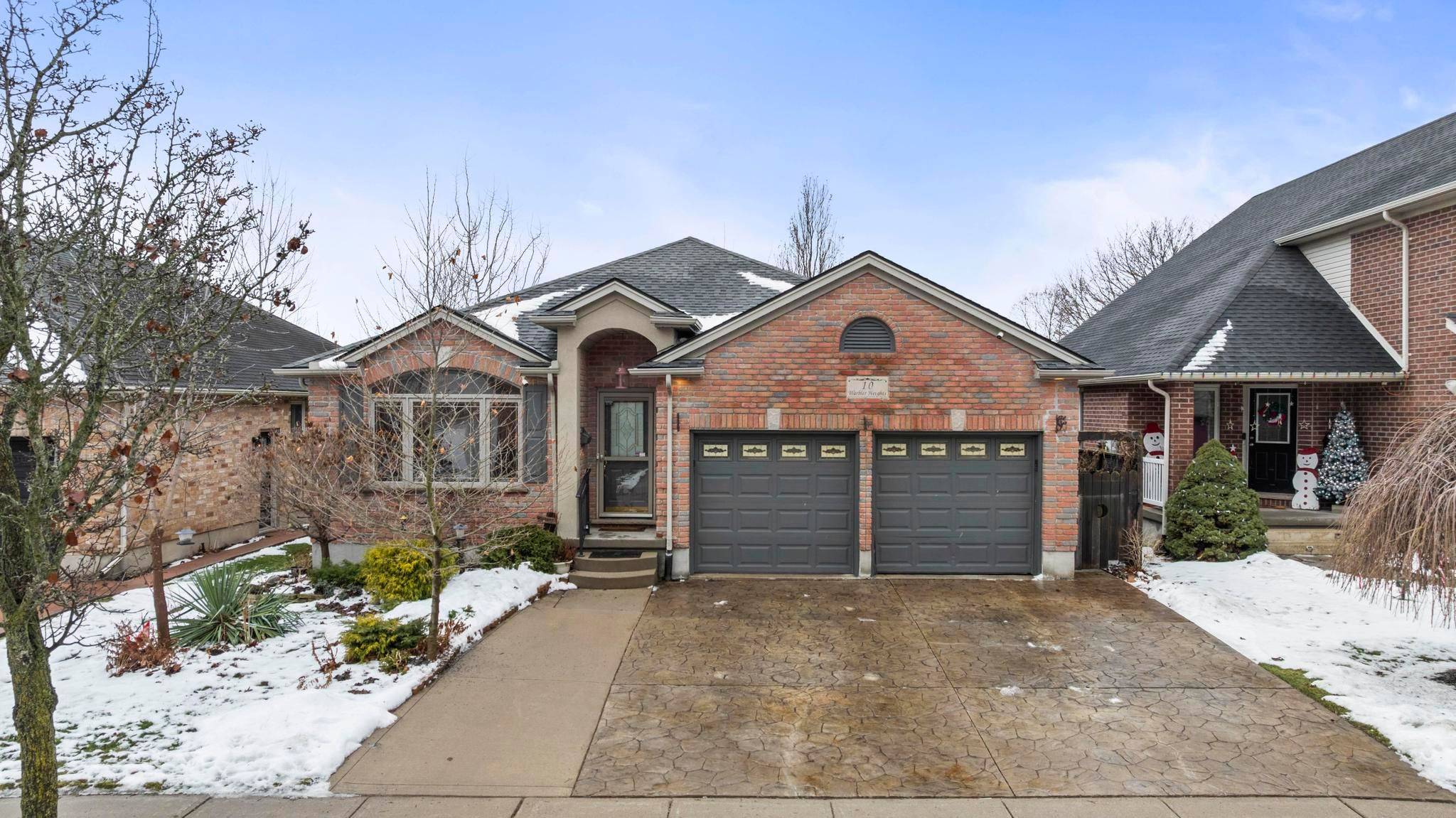 St. Thomas, ON N5R 6J4,10 WARBLER HTS