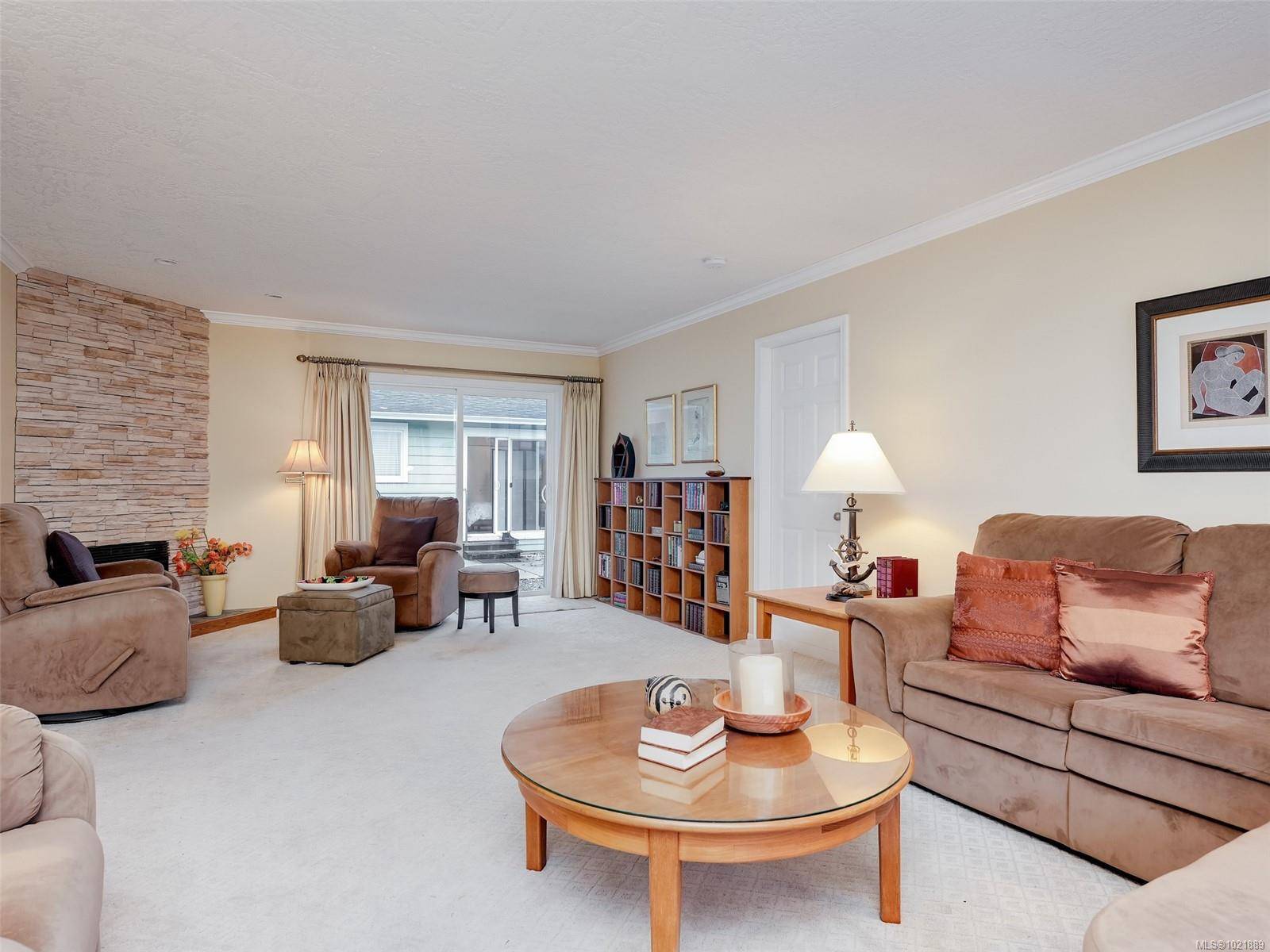 Sidney, BC V8L 4G5,2087 James White Blvd